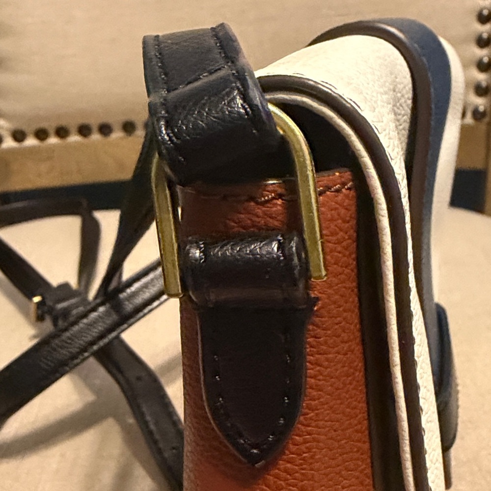Fossil “Mandy” Small Leather Crossbody Bag - Picture 9 of 16